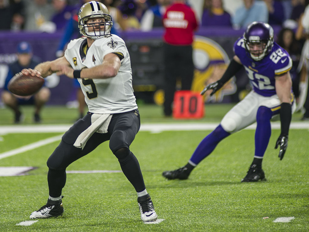 nfl record for career touchdown passes nfl record for career touchdown passes