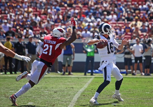 Jared Goff throws for 413 yards